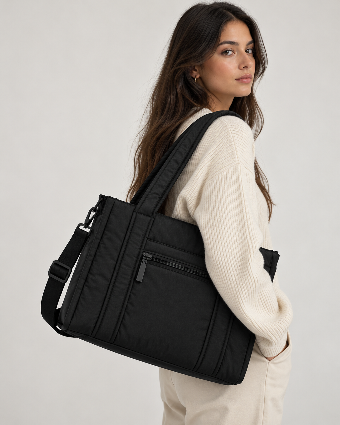 THE MUSE TOTE - BLACK