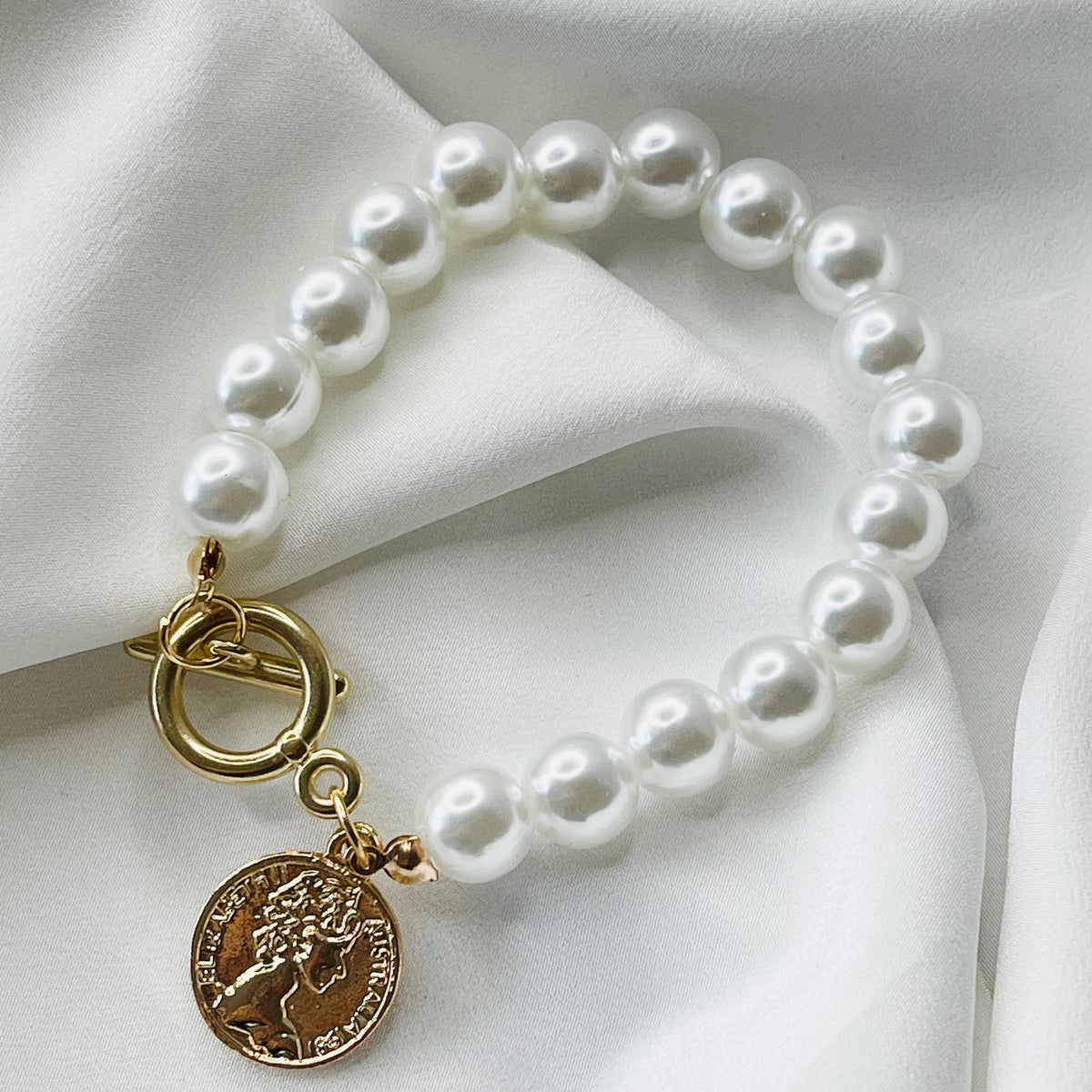 Pearl Coin Bracelet