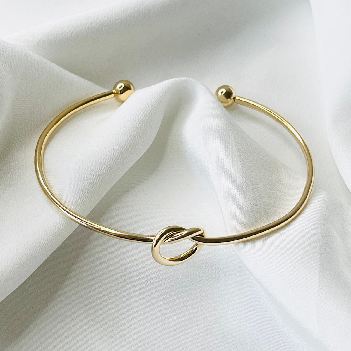Gold Knot Bangle