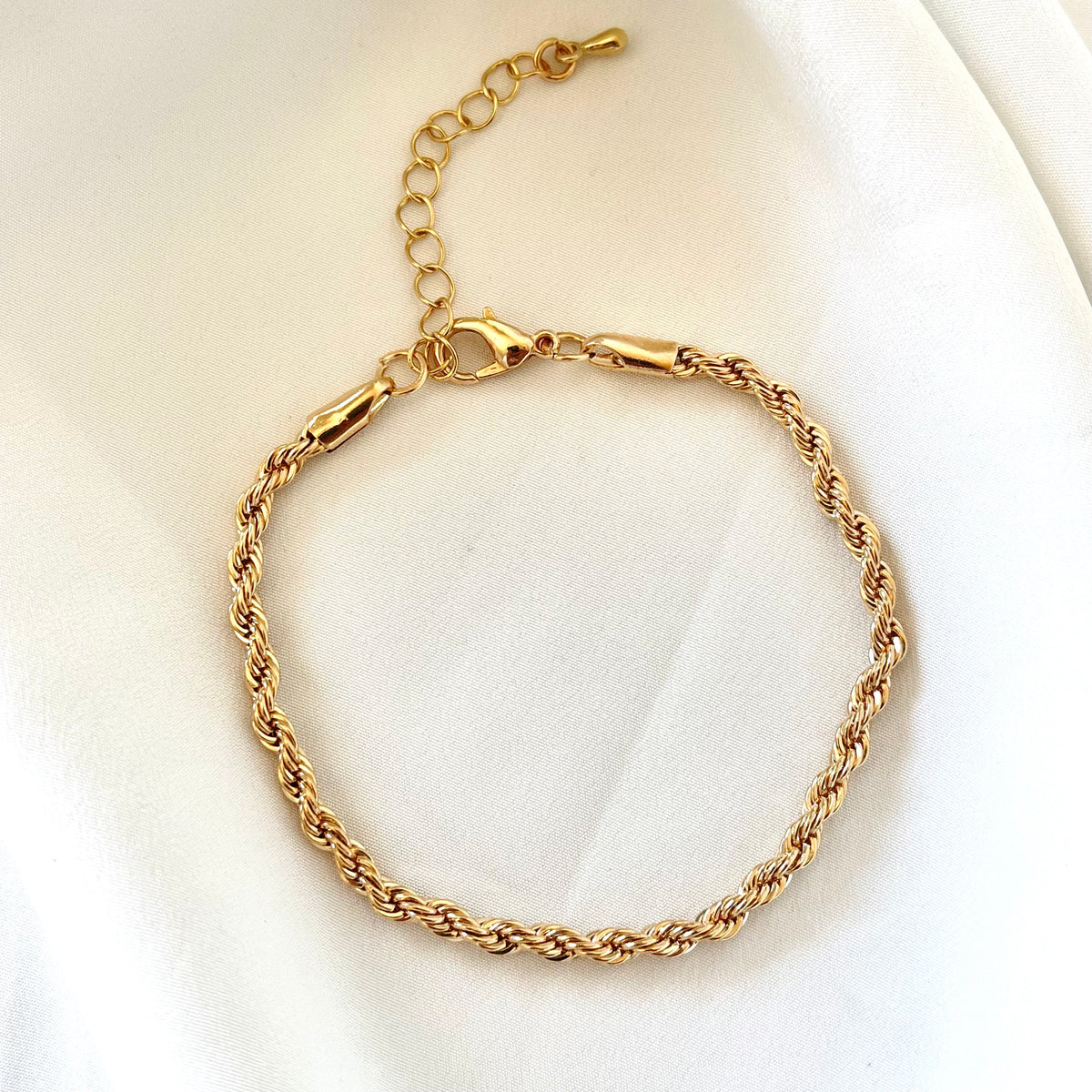Gold Twist Chain Bracelet