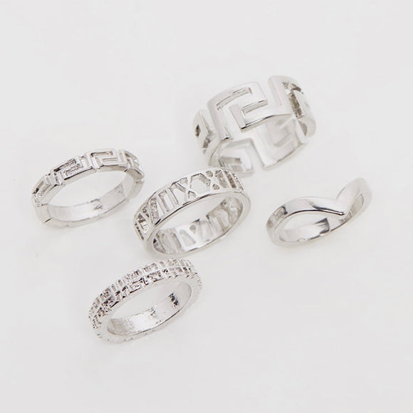 Silver Roman Numerals Ring Set